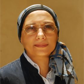 الدكتورة حسنات نجيب