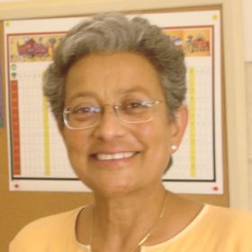 Dr. Magda Iskandar
